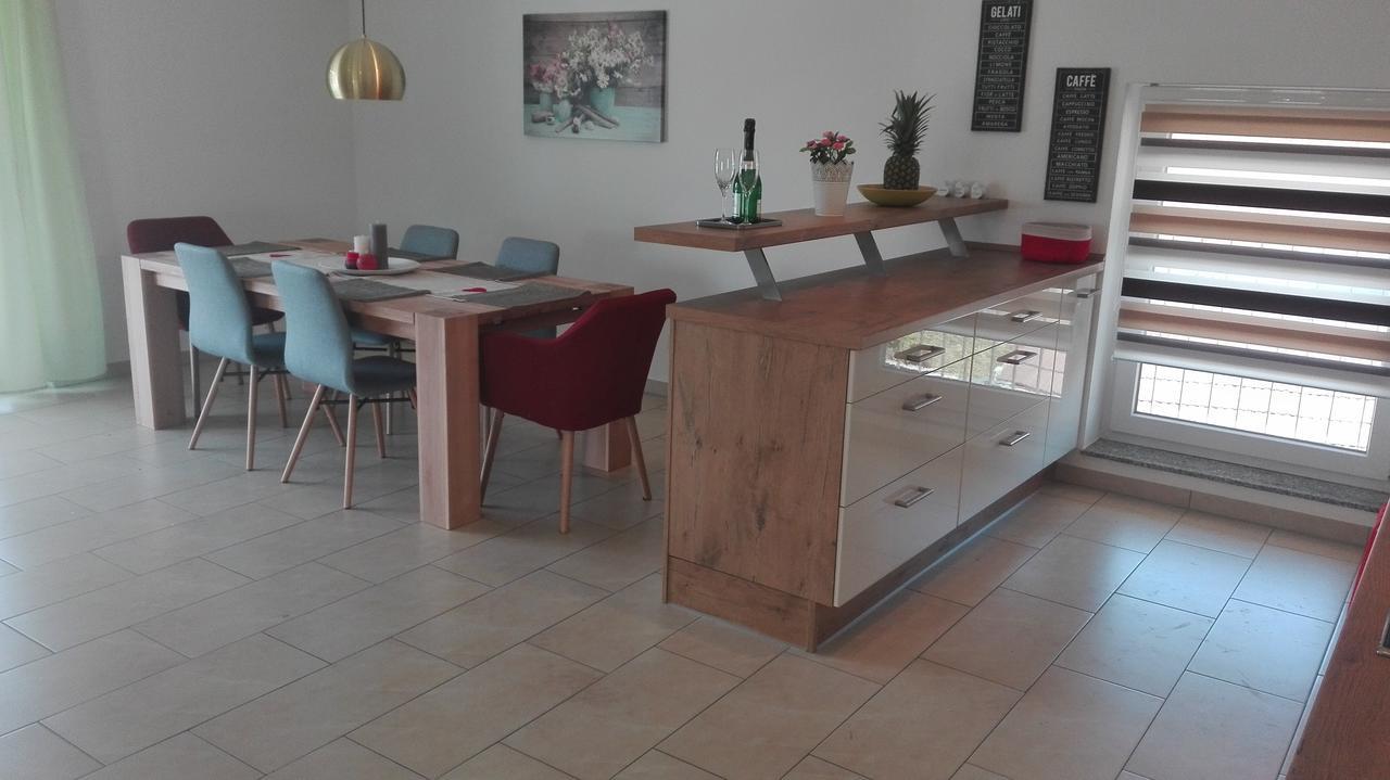 Ferienhaus Rosa Friedrichshafen Ngoại thất bức ảnh